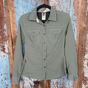 The North Face Green Fishing Shirt Long Button Down Sleeve Size S